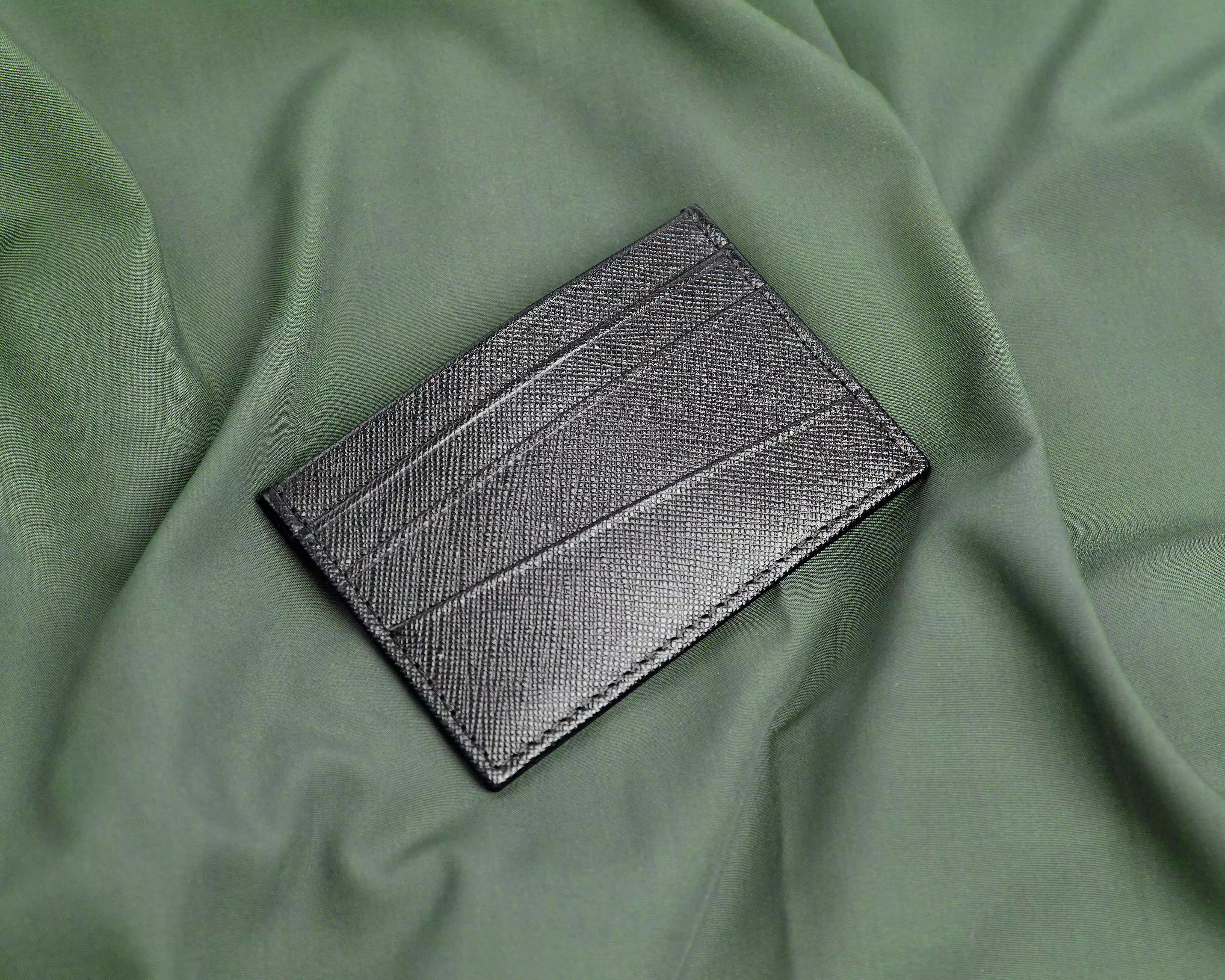 Slim Crossfade Leather Card Holder